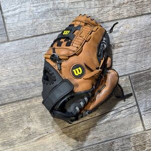 Wilson A300 Tan and Black Baseball Glove